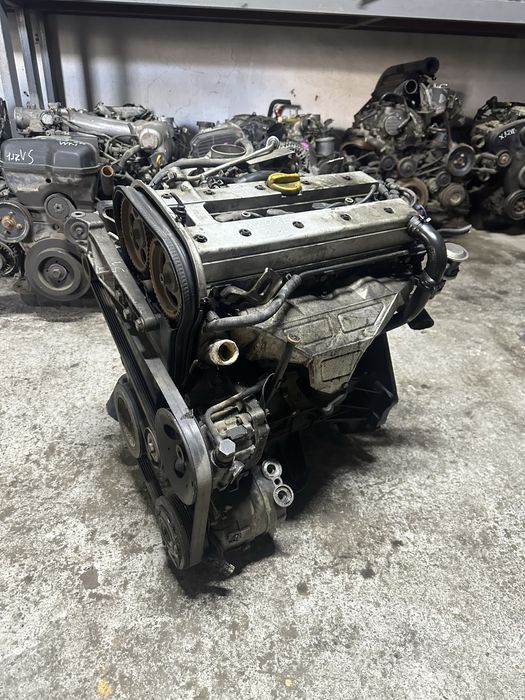 Двигатель Opel X20XEV 2.0l x20xe