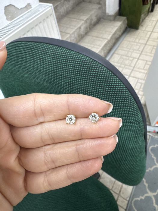 Cercei stud cu diamante 1,32 ct 100% naturale