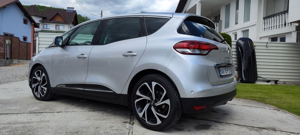 RENAULT Scenic 2019 — imagine 3