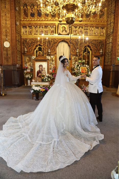 Rochie de mireasa impecabila
