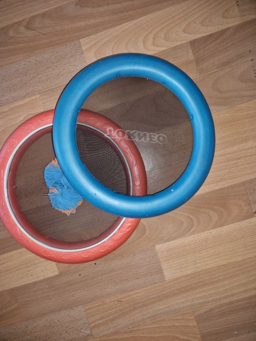 Torneo бадминтон