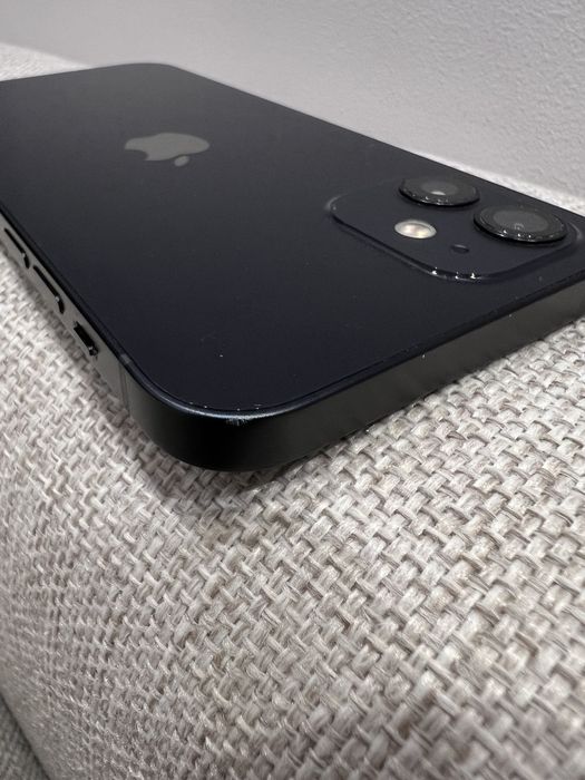 Iphone 12 64gb battery health 89%