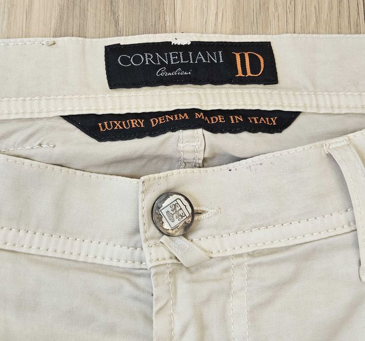 Мъжки панталон Corneliani - 34