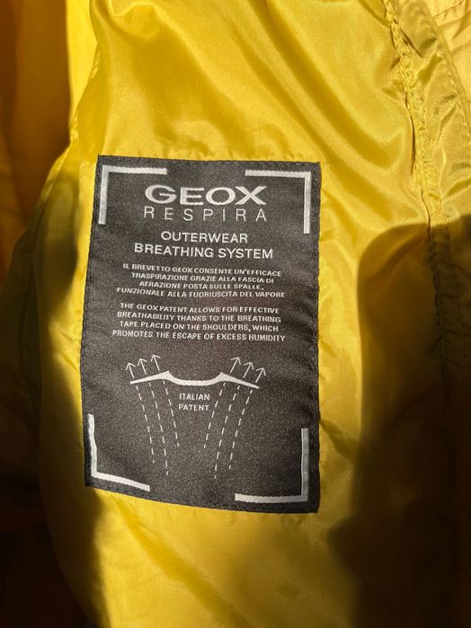 Преходно яке Geox