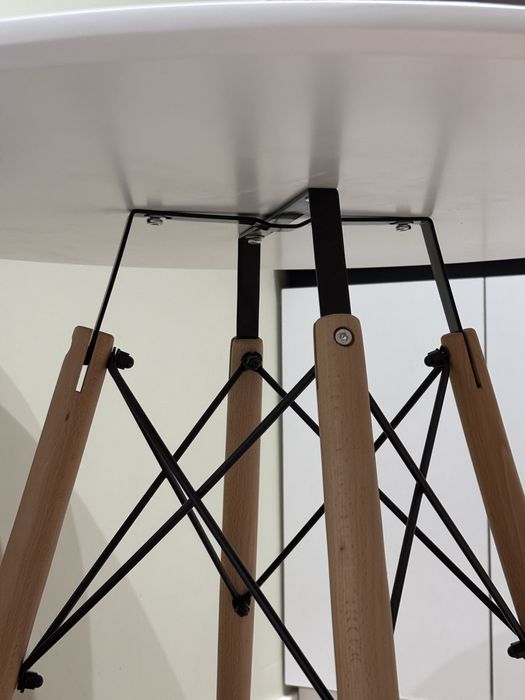 Продам стол со стульями