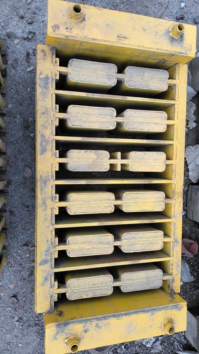 Матрица для сплитерных, песко-блоков