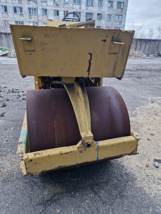 Каток ДУ-47 продам