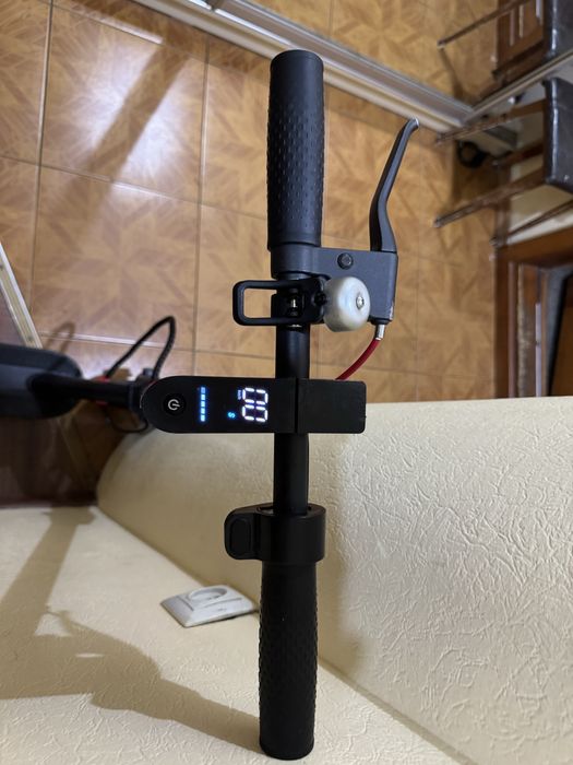 Электросамокат KUQUAY Б/У