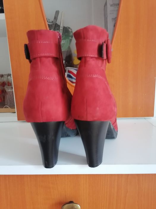 Ghete damă (mărimea 40)