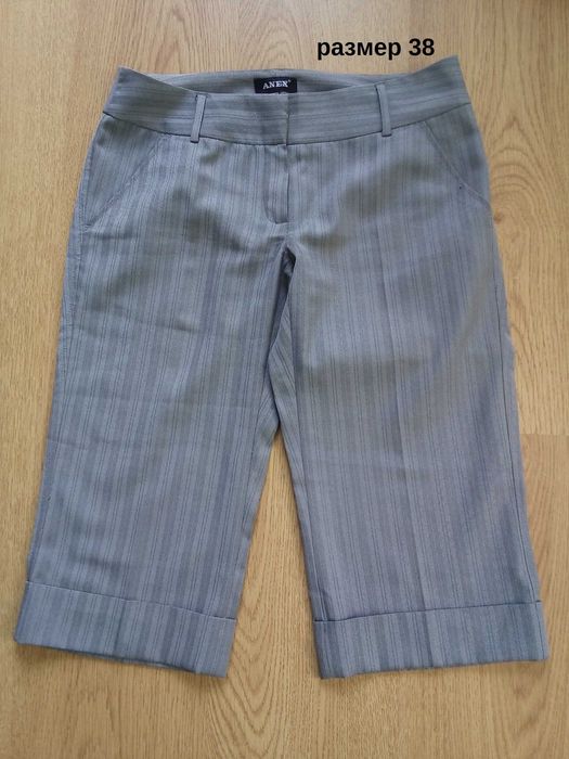 Дамски дрехи панталони бермуди сака