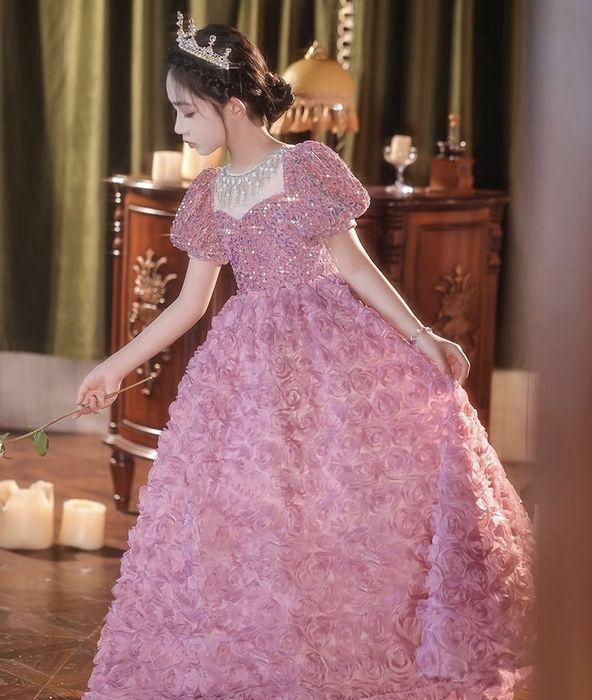 Прокат детских платьев