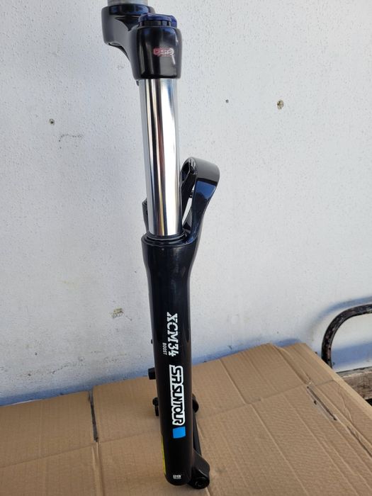 Вилка за колело 29 Suntour