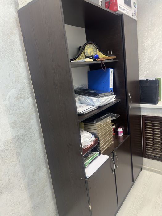 Продам офисный мебель в отличном состоянии