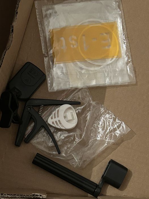 Укулеле UTC-1 BK PACK