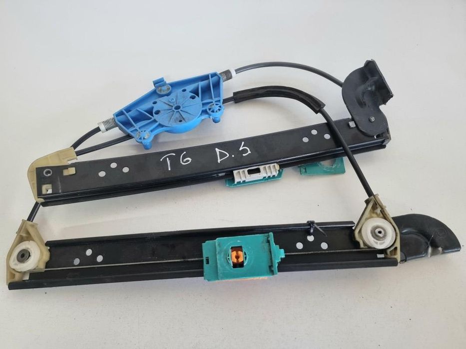 Macara geam electric dreapta spate Volkswagen Touareg 7L0839462