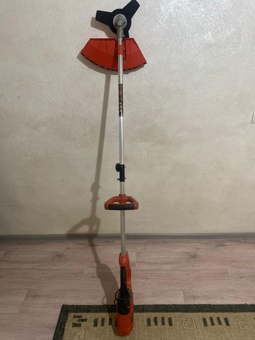 Новый электрический триммер кабельный