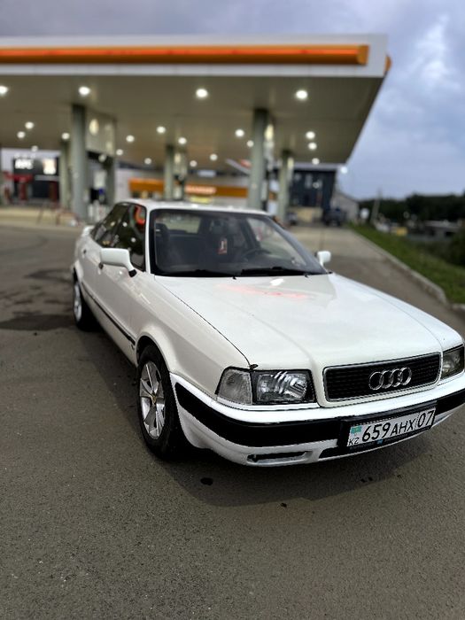 Продам ауди 80 б4