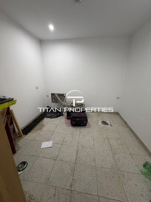 Дава се под наем Хотел в Пловдив, Тракия - 260 кв.м за 3000 € - Снимка #5