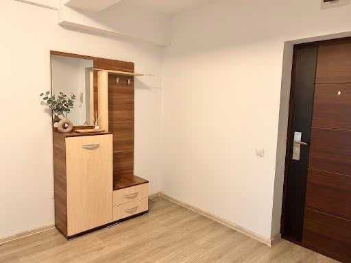 Închiriez Apartament 3 camere în Șelimbăr, Sibiu, Doamna Stanca
