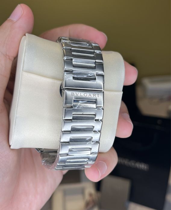 Octo Finissimo ceas Barbatesc  Titanium