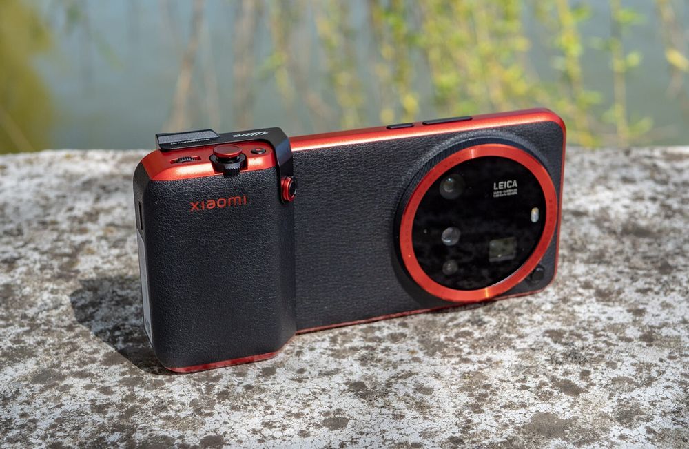 Xiao 15 Ultra + фотографски комплект