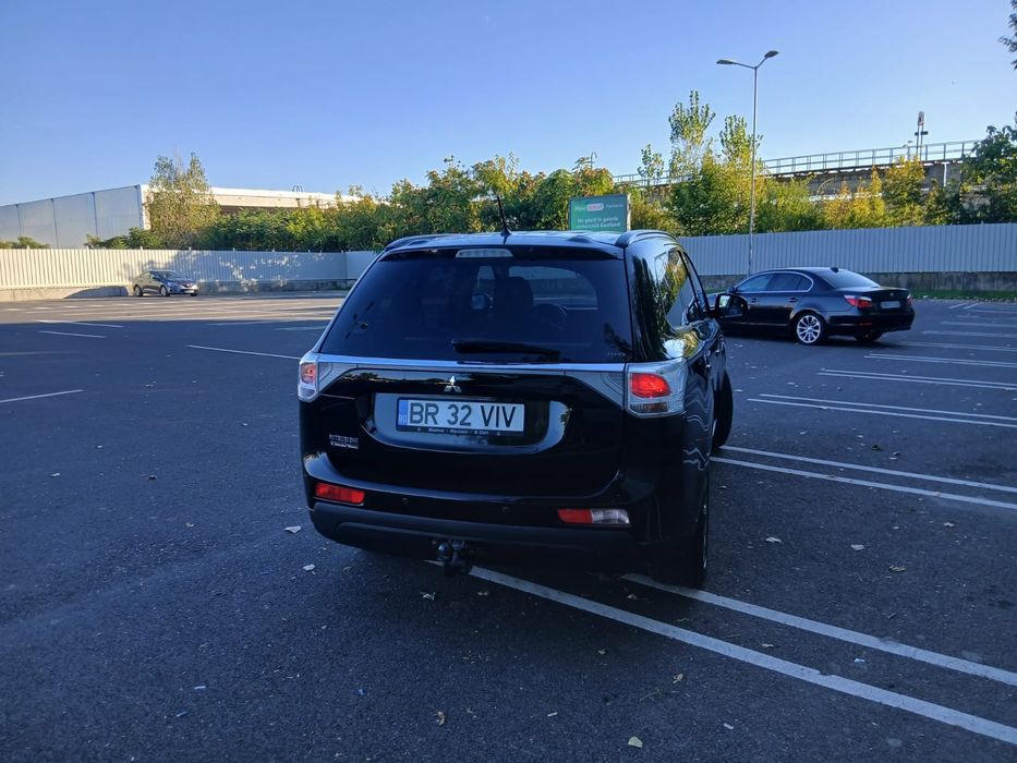 Mitsubishi Outlender 4 ×4 150 CP  Eu ro 5