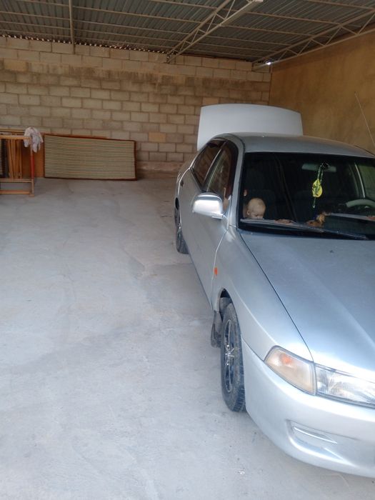 Митсубиши лансер