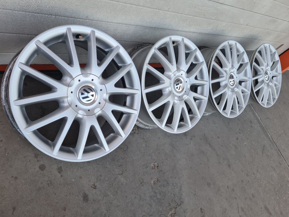 Оригинални джанти за ФОЛКСВАГЕН VW R17 5x112 ET54 7J