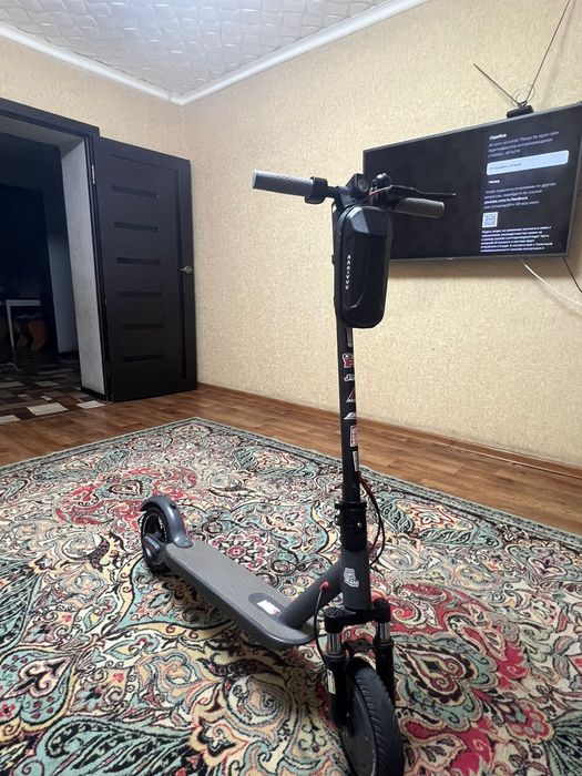 Электросамокат Xiaomi m365