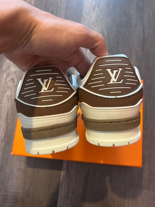 Lv Train Sneakers
