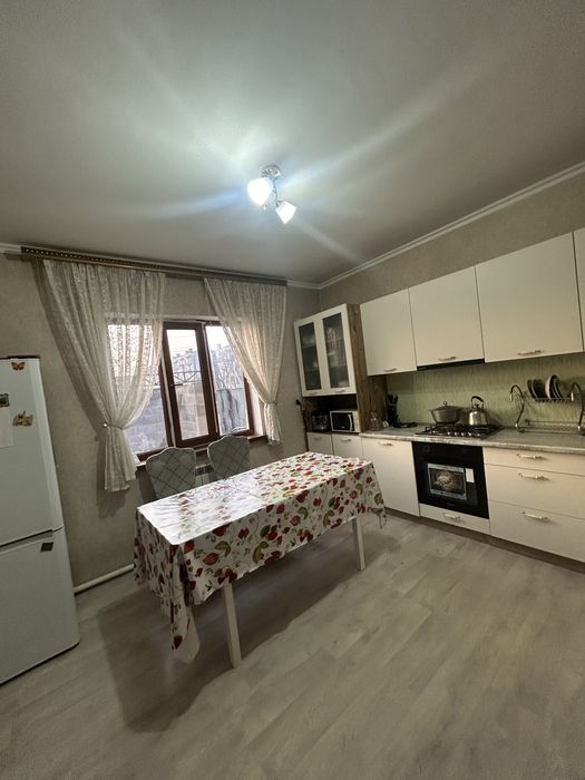 Срочно продается дом из красного кирпича!