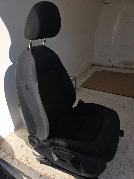 Ауди а4 комплект седалки