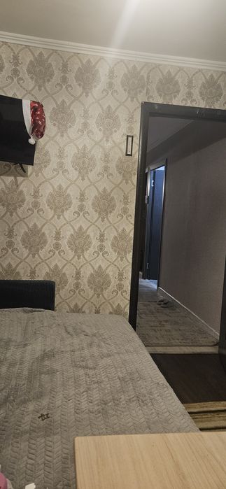 Продам 3 х ком кв 6 мкр