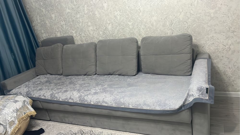 Диван для гостинной