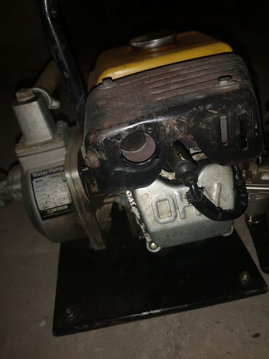 Водна бензинова помпа