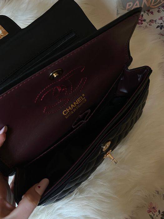 Geanta de umăr neagră