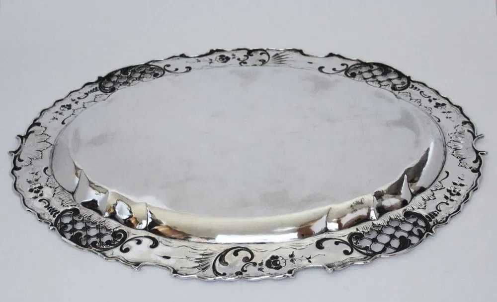 Tava din argint masiv 800 stilul rococo  din anii 1880 Viena