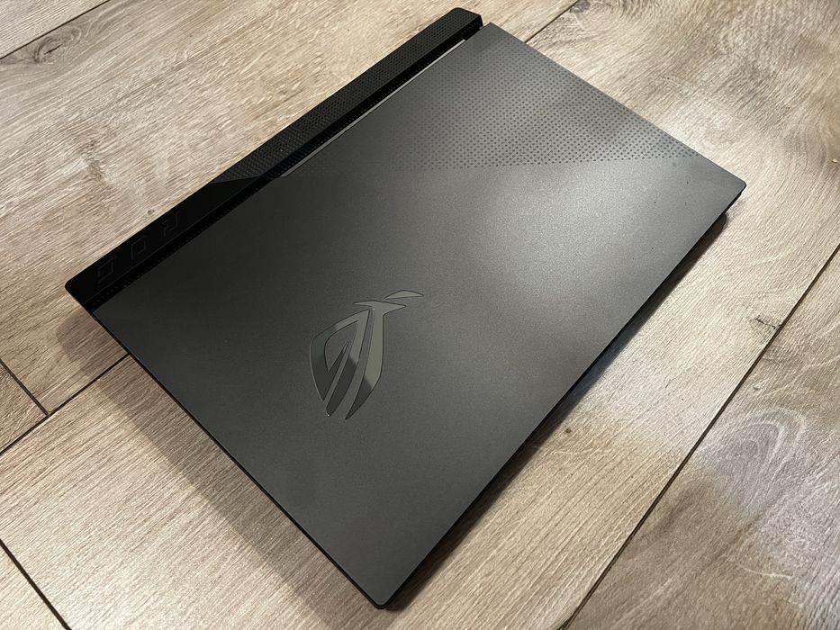 Laptop gaming ASUS ROG Strix G513IC Ryzen 7 4800H RTX3050 4gb 16gb Ram 144hz 512gb SSD