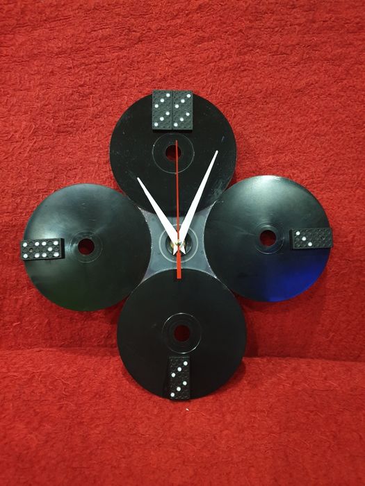 Стенен часовник ръчна изработка!