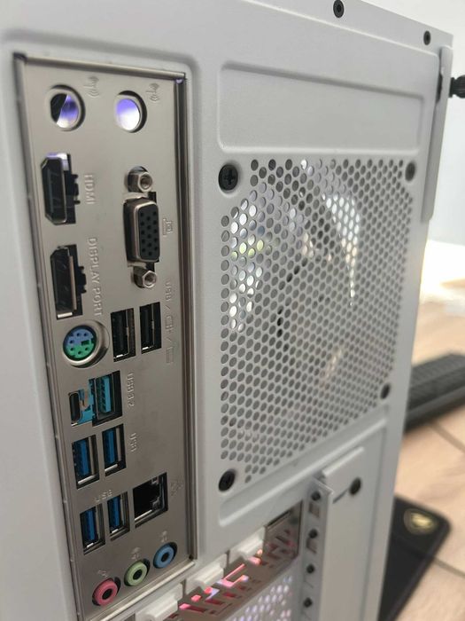 Гейминг PC RX 7800 XT | Ryzen 7 | 32GB RAM | 1TB NVMe | Гаранция