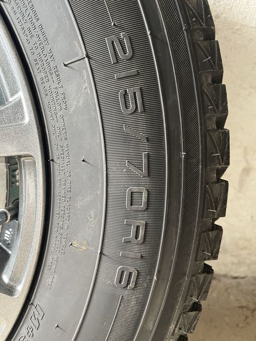 Продам комплект колес