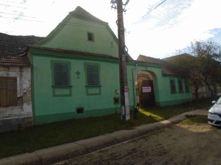 Casă de vânzare - sat Pelișor