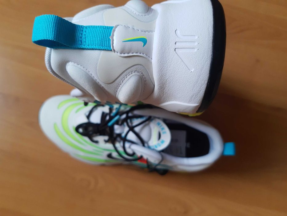 Nike Air Max Exosense SE