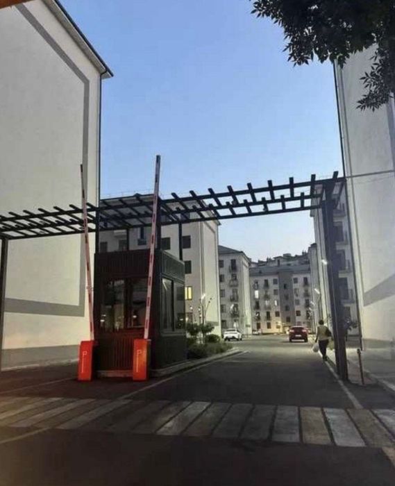 Аренда квартиры в центре 2/1/4 Узбум ул Баку новостройка евро