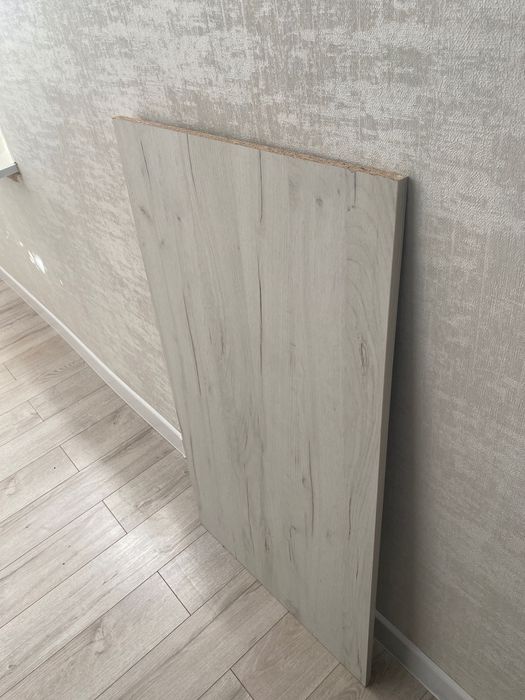 Полка серого цвета новая