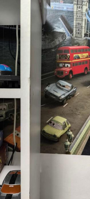 Biblioteca camera copii