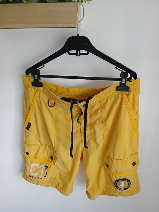 Short Ralph Lauren Marimea M clasic Fit.  Originali