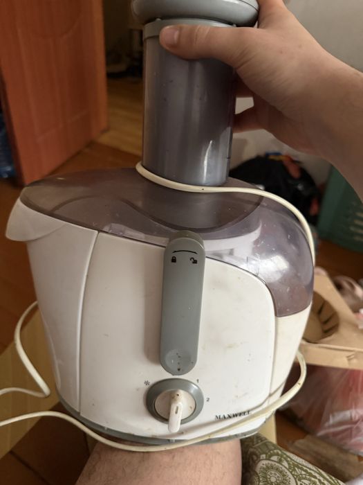 Соковыжималка Maxwell