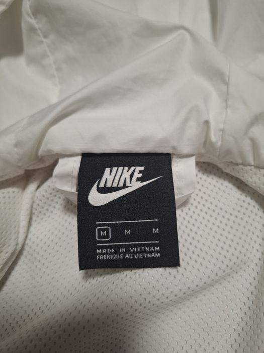 Nike дамско яке M размер.