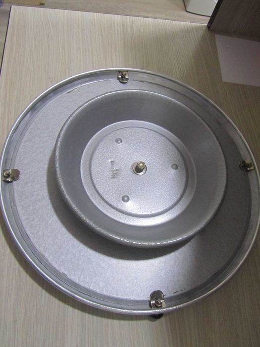 Продам подставку для тортов !!!